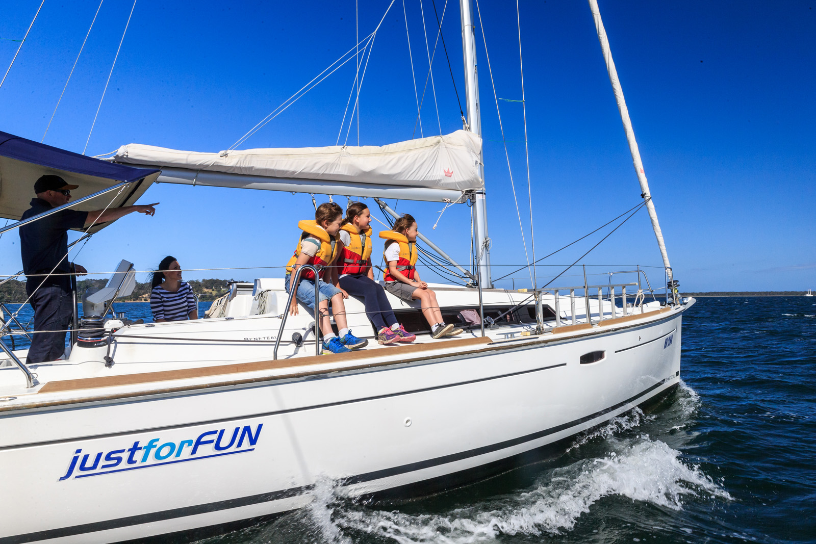 Riviera Nautic